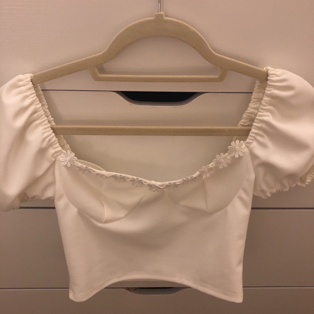 crop top with flower detailing